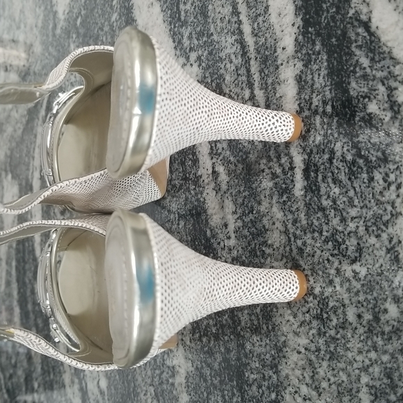 Anne Klein Akramita ❤ Gorgeous ❤Next Level ❤ - Picture 2 of 6